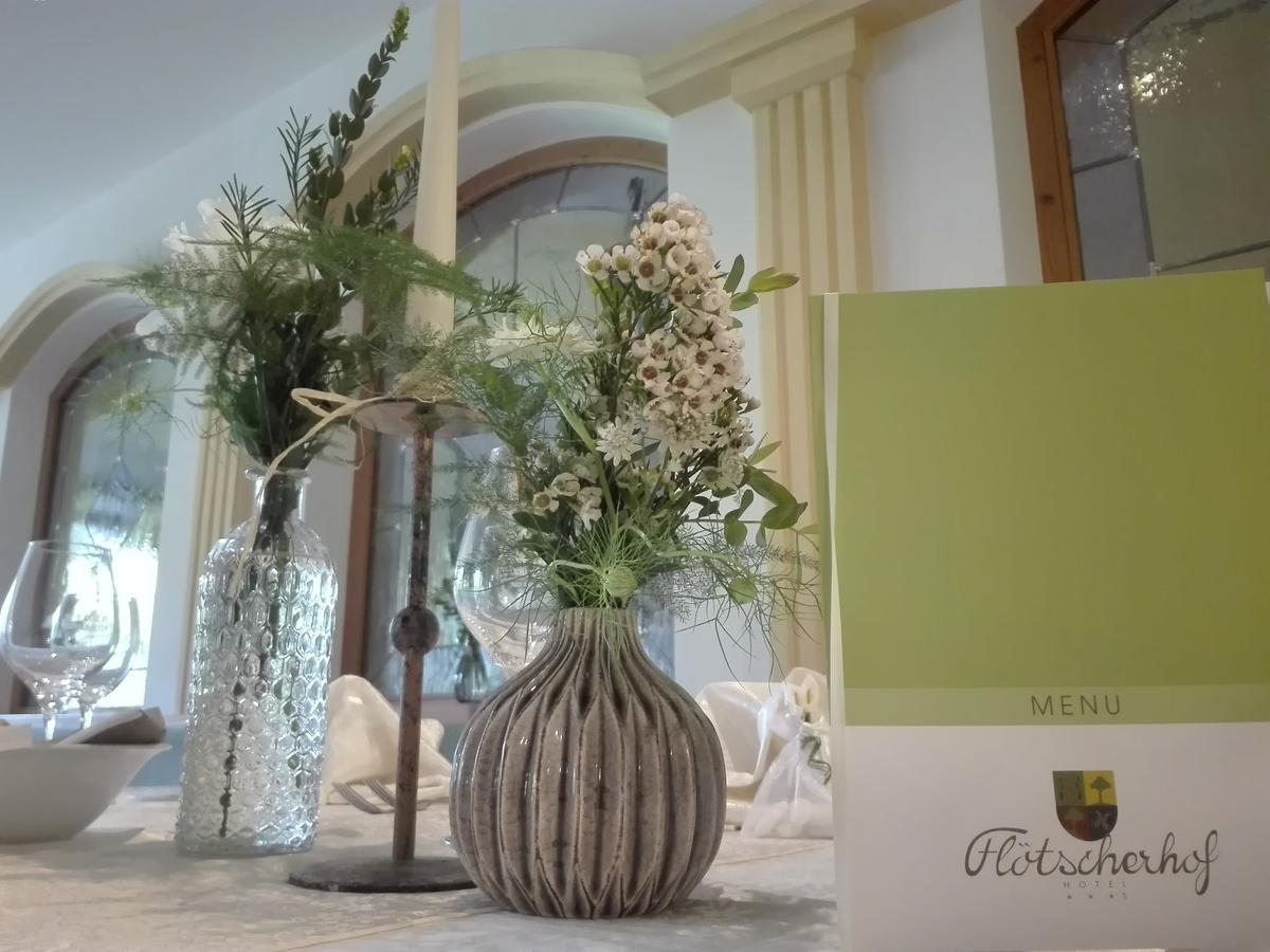Hotel Floetscherhof Natz-Schabs ภายนอก รูปภาพ